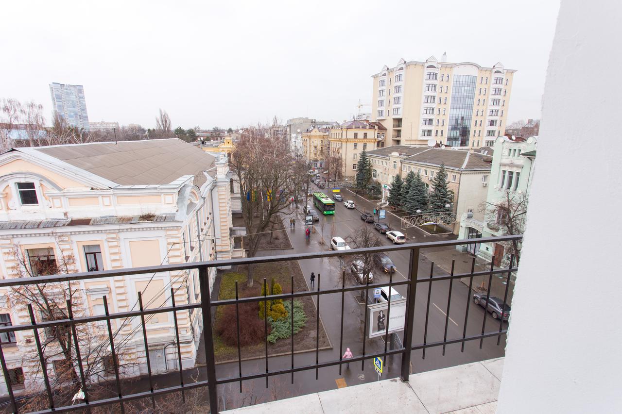Sumskaya Aparthotel Carcóvia Exterior foto